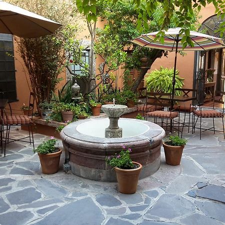 Bed and Breakfast Casa Correo Сан-Міґель-де-Альєнде Екстер'єр фото