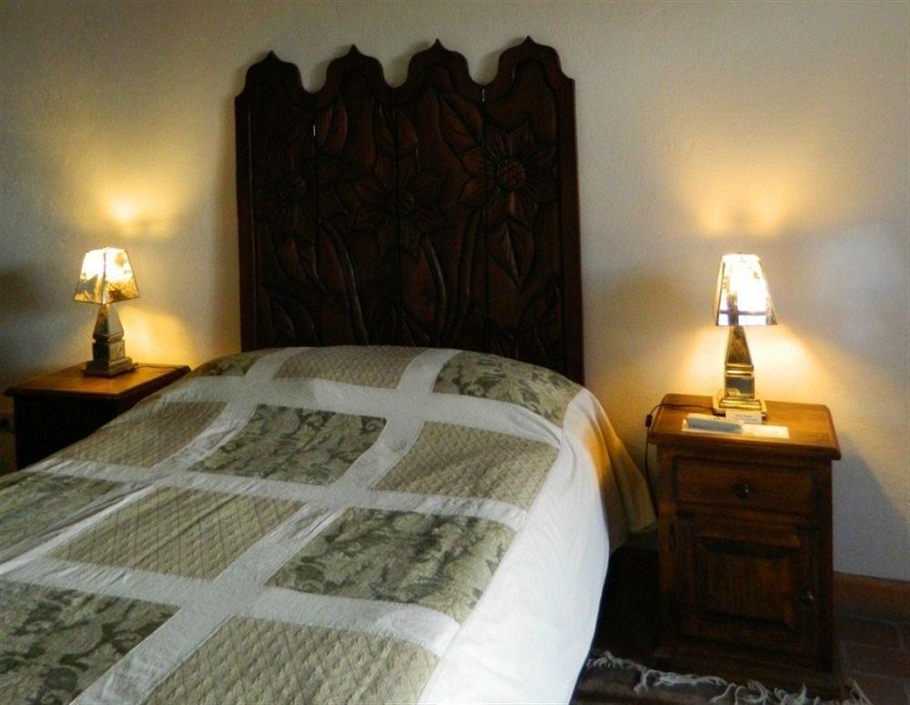 Bed and Breakfast Casa Correo Сан-Міґель-де-Альєнде Екстер'єр фото