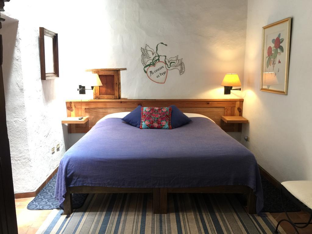 Bed and Breakfast Casa Correo Сан-Міґель-де-Альєнде Екстер'єр фото