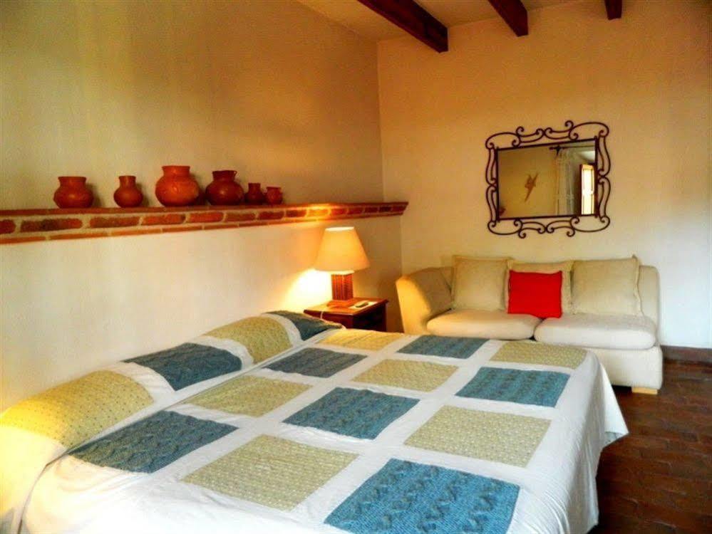 Bed and Breakfast Casa Correo Сан-Міґель-де-Альєнде Екстер'єр фото