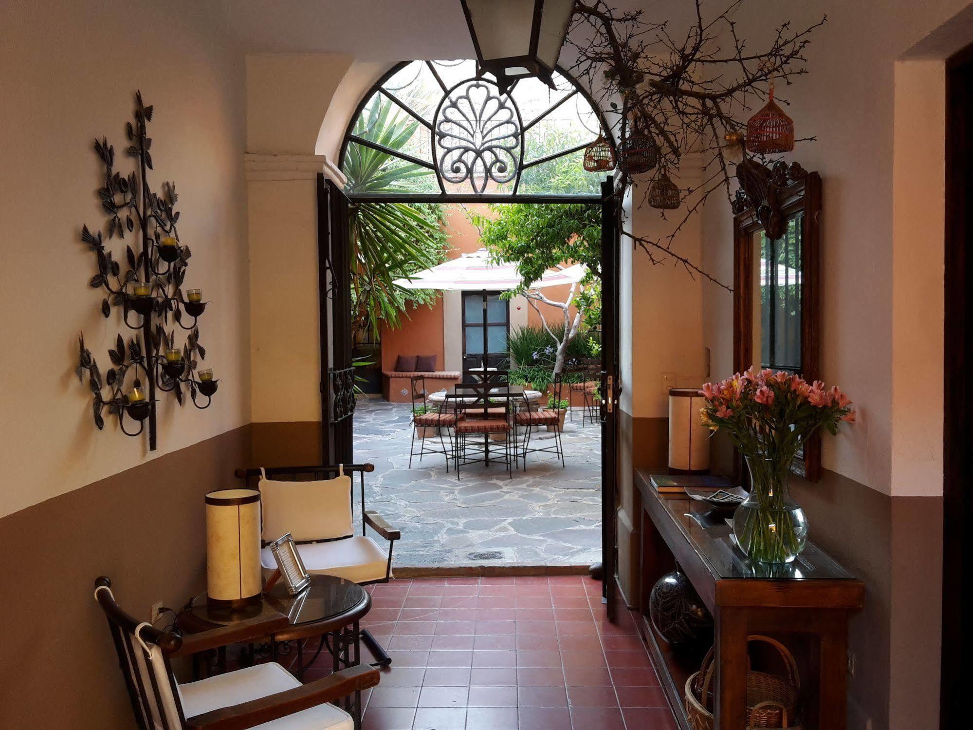 Bed and Breakfast Casa Correo Сан-Міґель-де-Альєнде Екстер'єр фото